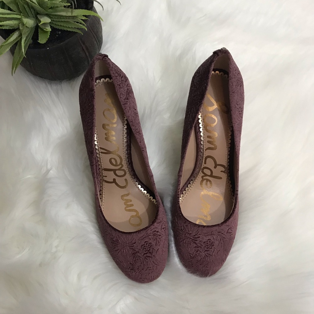 SOLD Sam Edelson Stillson Velvet Block pumps NEW! - Picture 2 of 4